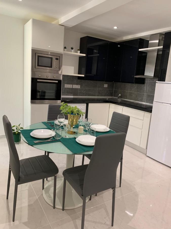 Luxury Apartment In Rome Countryside - Francigena Кампаняно ди Рома Екстериор снимка